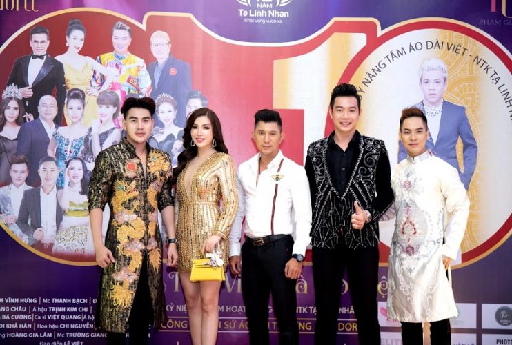 Nam vương Hoàng Gia Lâm cùng dàn sao đổ bộ Gala tôn vinh Tà áo dài Việt