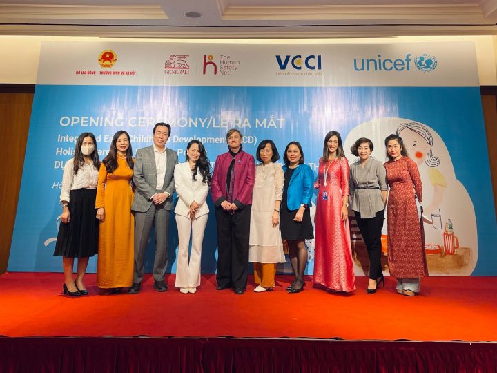 Unicef cùng Chính phủ Việt Nam triển khai dự án lớn về làm cha mẹ với sự hỗ trợ tài chính và nguồn lực từ The Human Safety Net của Generali