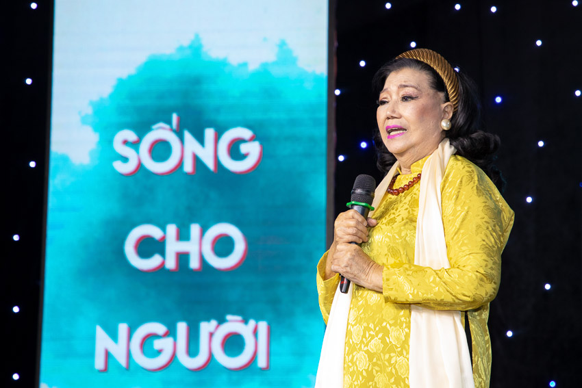 Hồi ký của “Kỳ nữ” Kim Cương ra mắt bản audio
