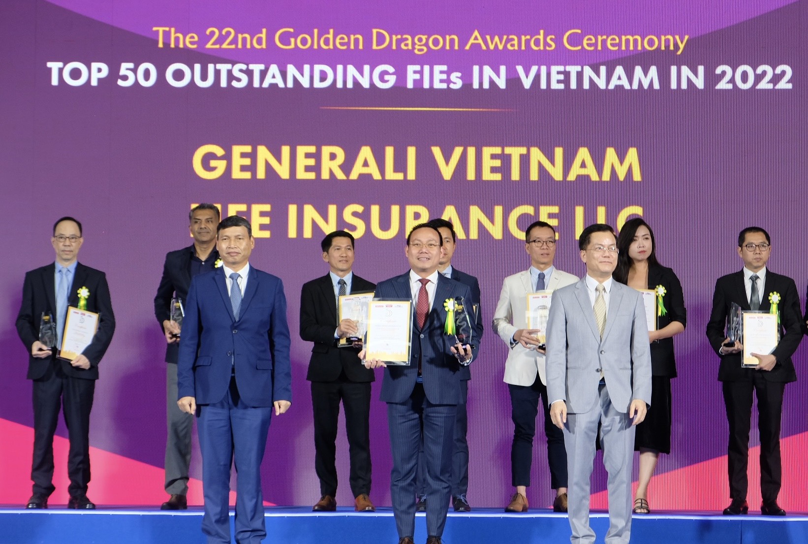 Giải thưởng Rồng Vàng lần 22 vinh danh Generali Việt Nam “Công ty Bảo hiểm có trải nghiệm khách hàng hàng đầu Việt Nam”