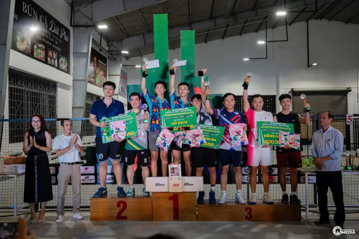 Giải Pickleball Cộng đồng Phú Yên – tranh Cúp Nghinh Phong Lần 2 năm 2025 thu hút hơn 300 VĐV tranh tài sôi nổi.