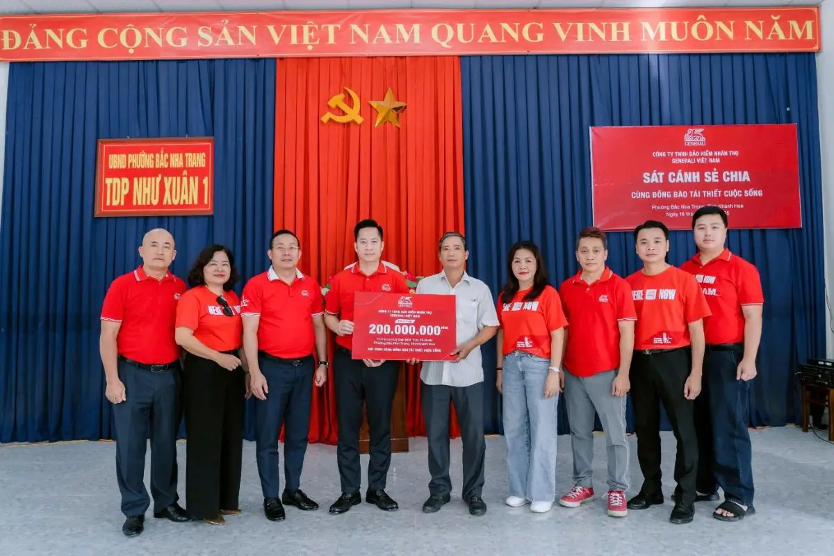 GENERALI VIỆT NAM HỖ TRỢ NGƯỜI DÂN TÁI THIẾT CUỘC SỐNG SAU BÃO LŨ